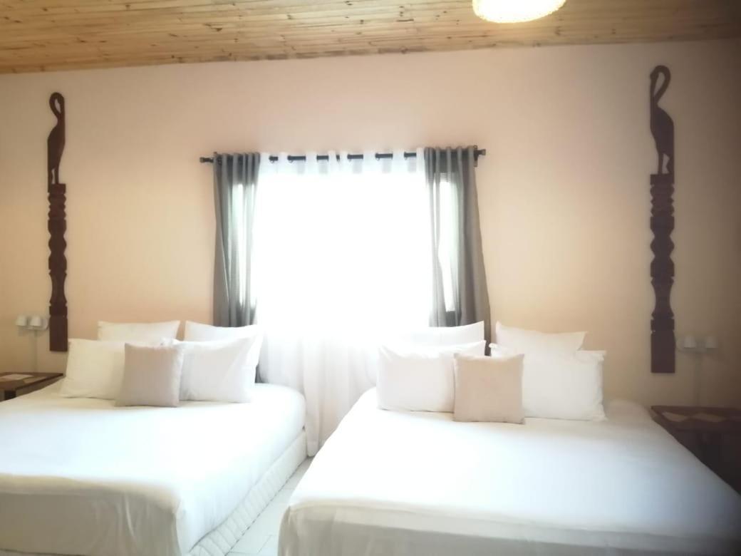 Bira Hotel Antsirabe Exterior foto